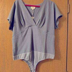 HEYSON Flatter Me Thermal V-Neck
Bodysuit - NWT- 2X